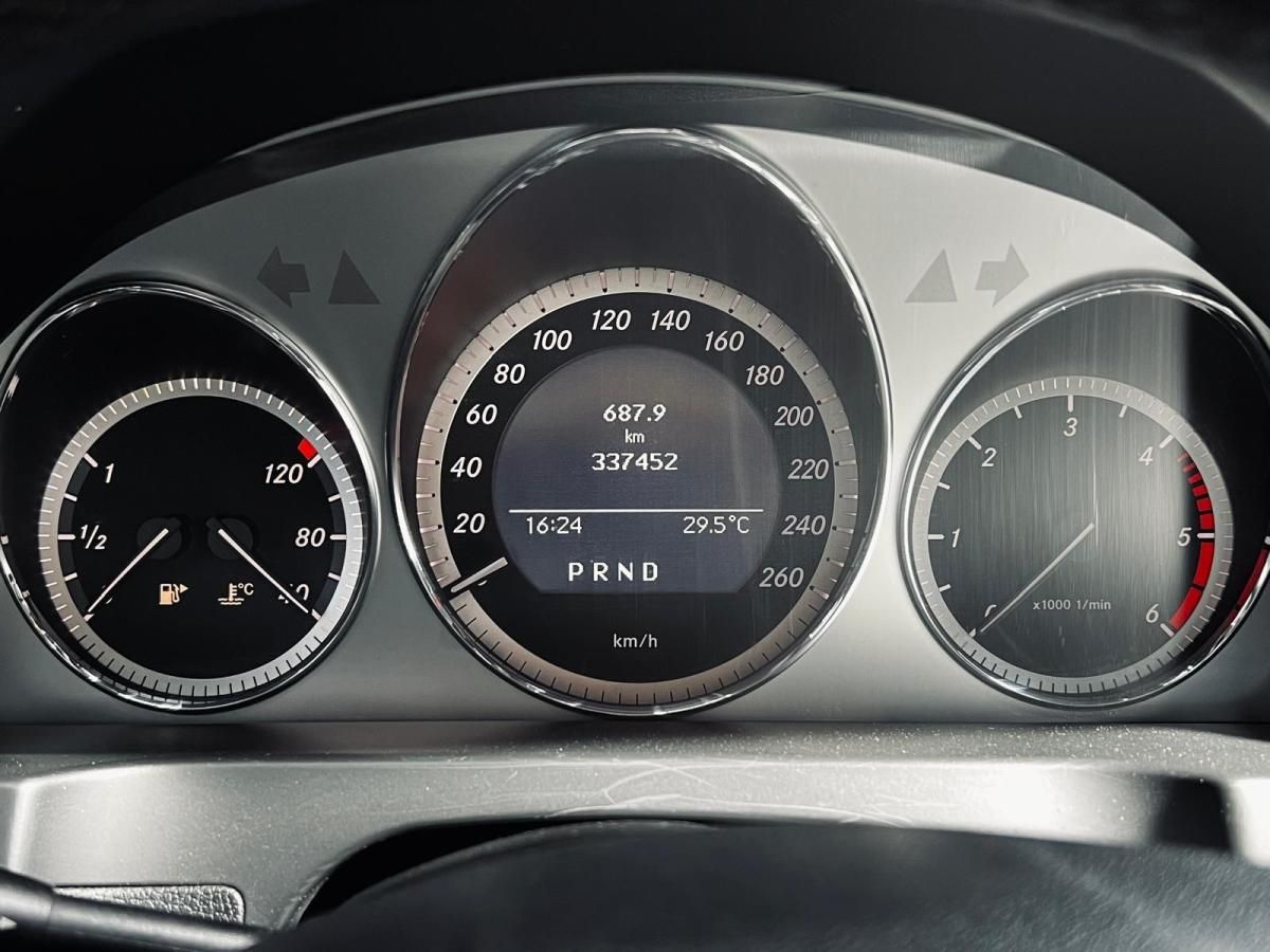 mercedes-benz-classe-c-2009-diesel-2987cc