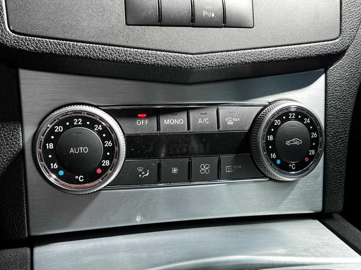 mercedes-benz-classe-c-2009-diesel-2987cc