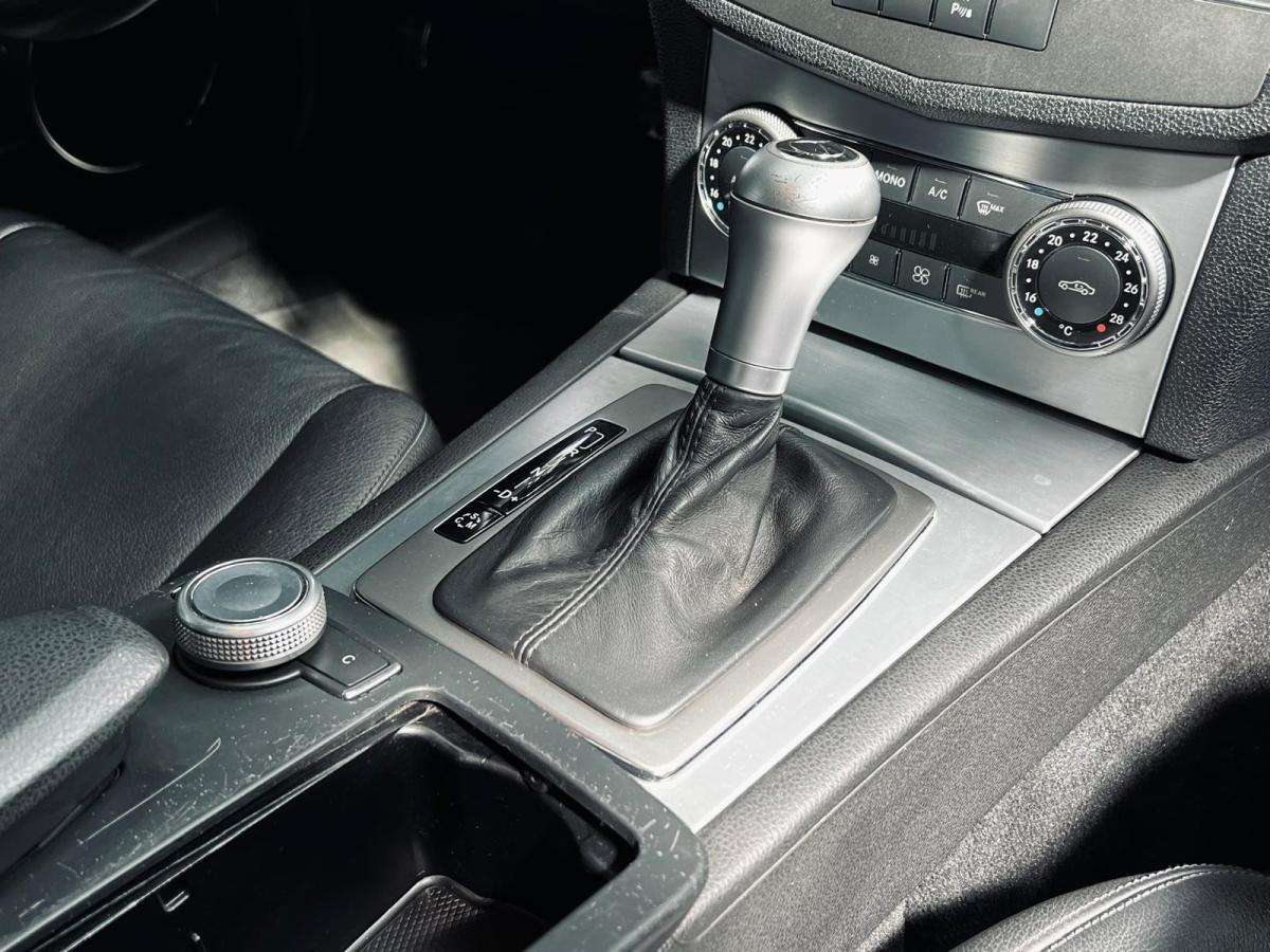 mercedes-benz-classe-c-2009-diesel-2987cc