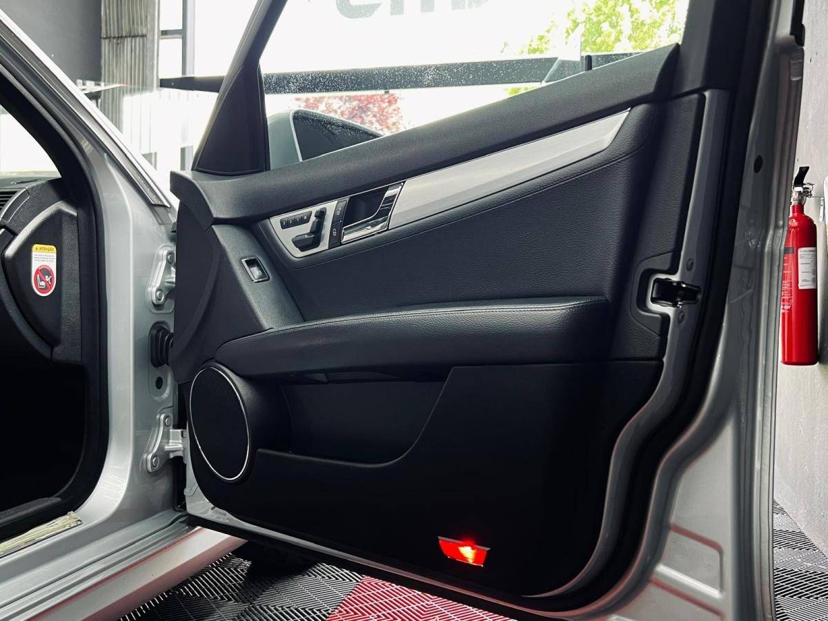 mercedes-benz-classe-c-2009-diesel-2987cc