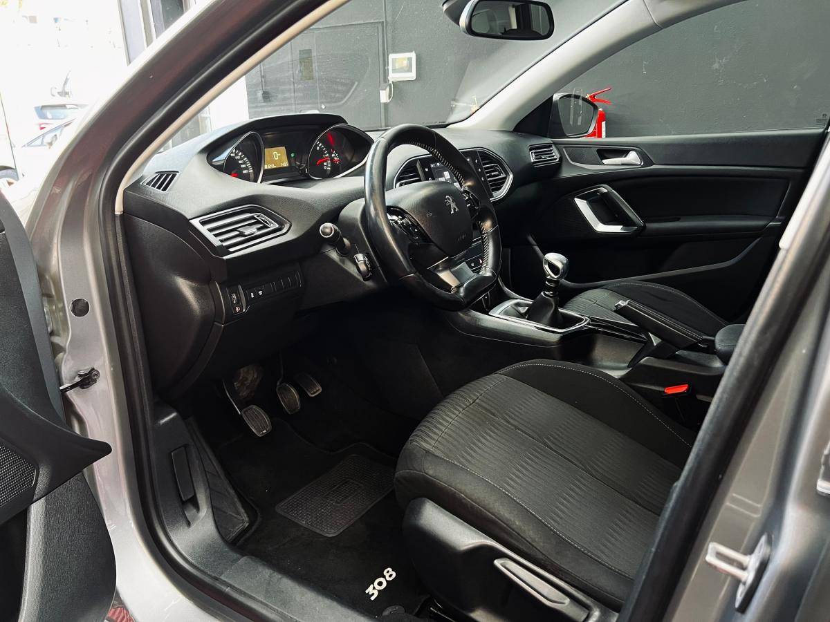 peugeot-308-2015-diesel-1560cc