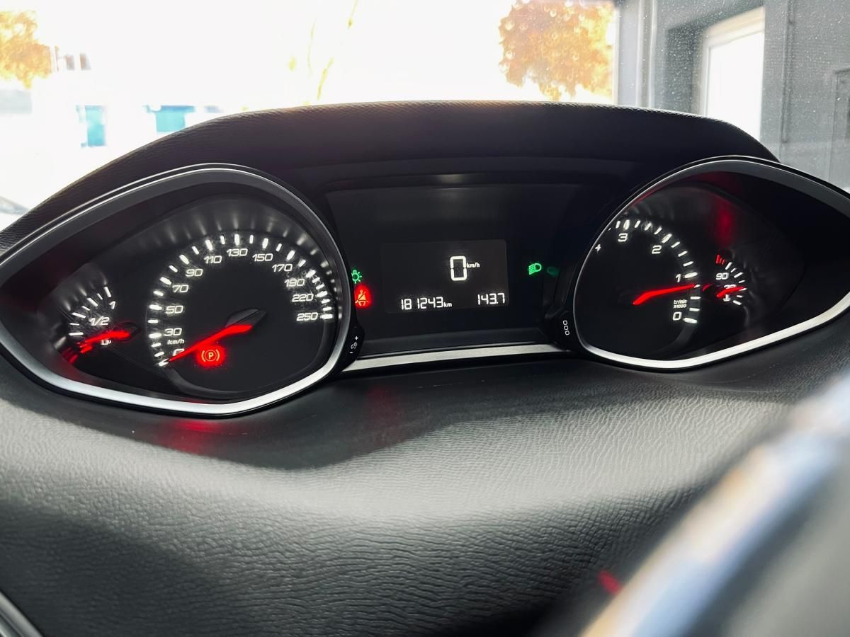 peugeot-308-2015-diesel-1560cc