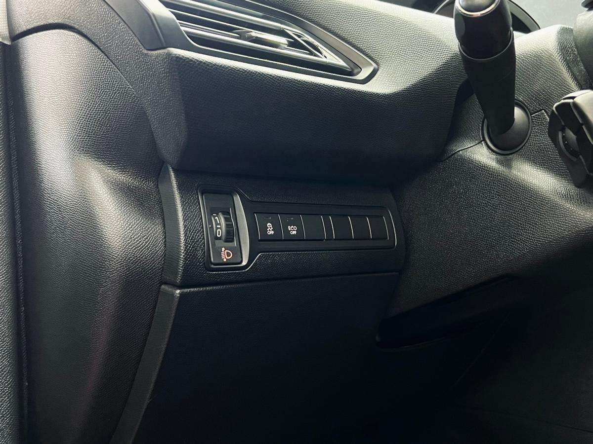 peugeot-308-2015-diesel-1560cc