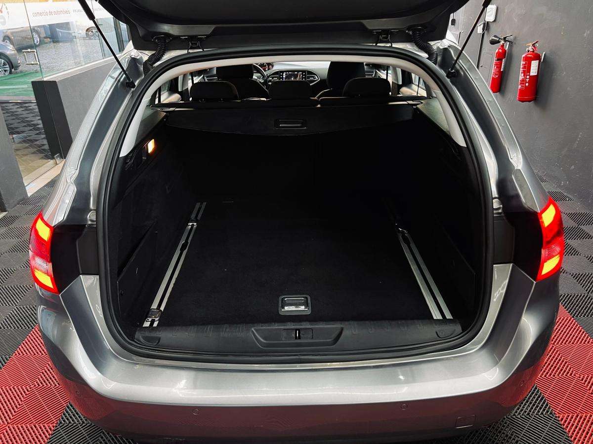 peugeot-308-2015-diesel-1560cc