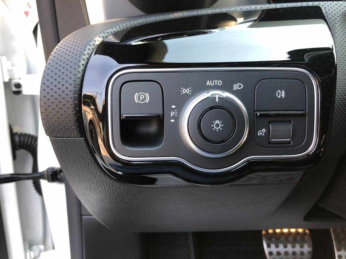 mercedes-benz-cla-2022-hibrido-a-gasolina-1332cc