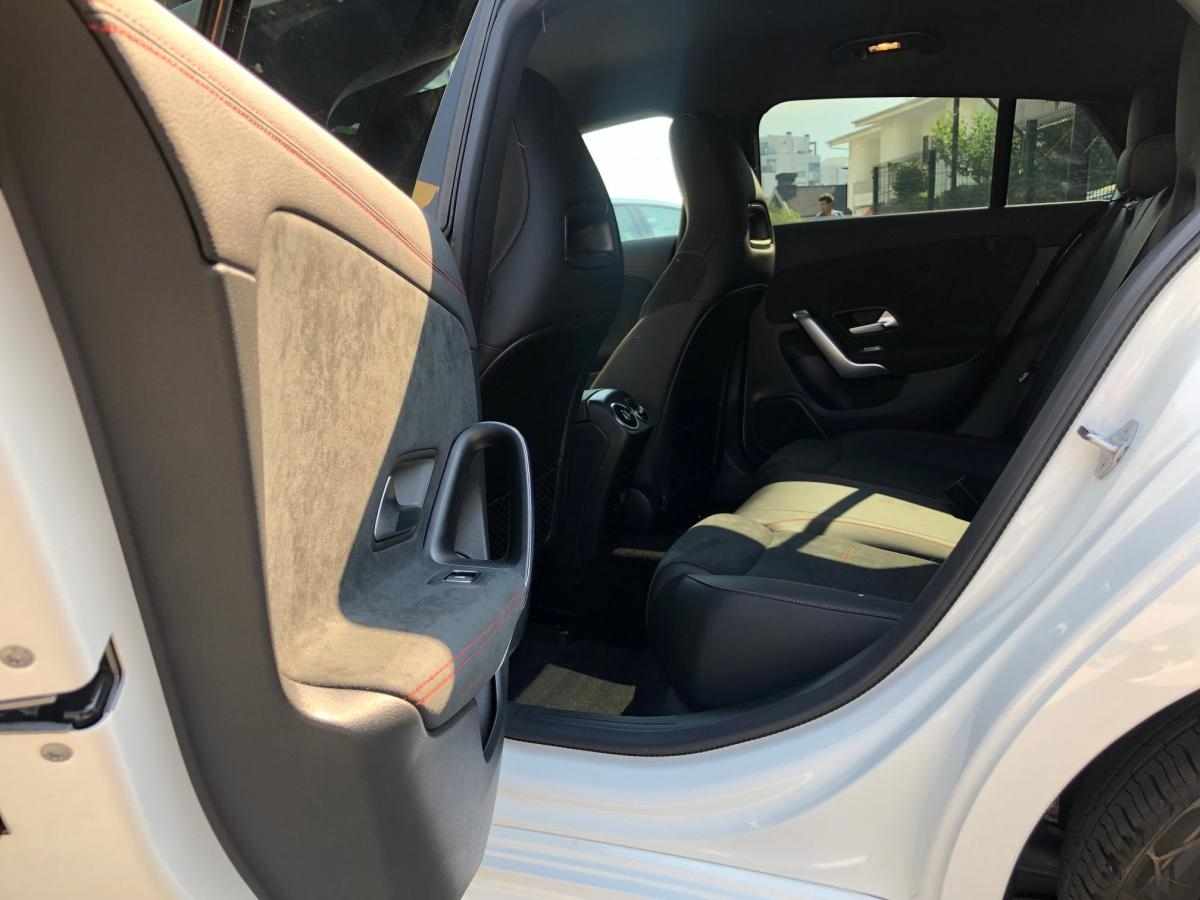mercedes-benz-cla-2022-hibrido-a-gasolina-1332cc