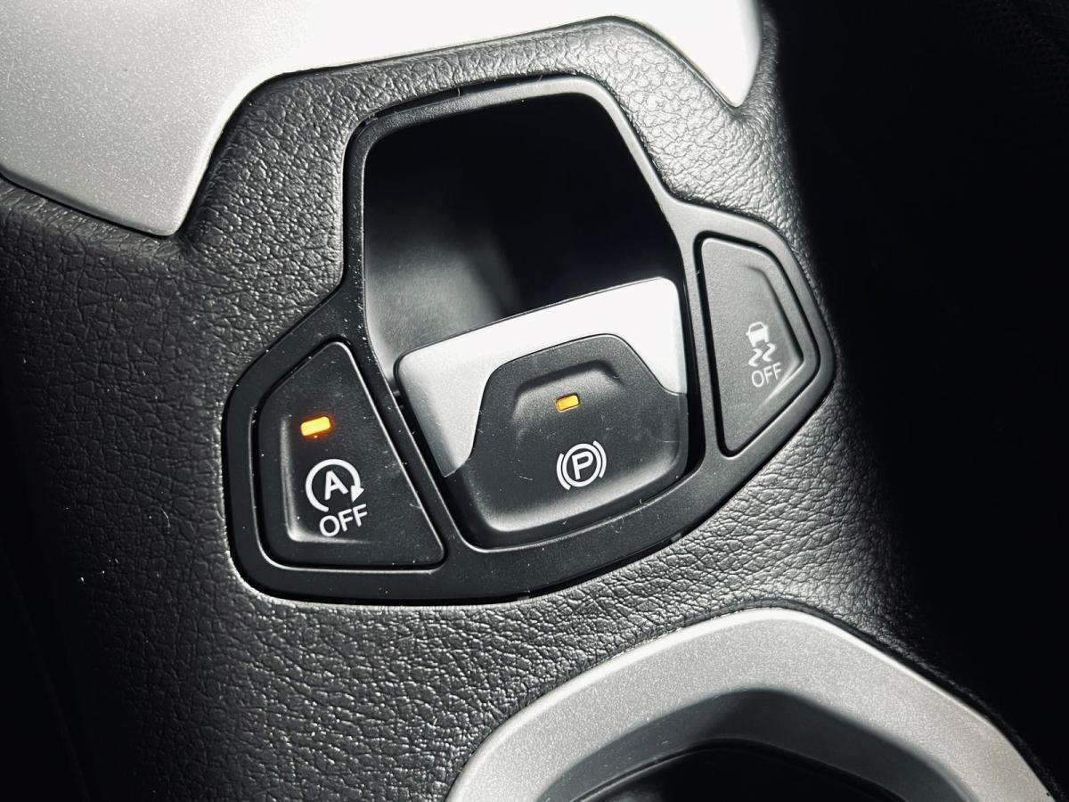 jeep-renegade-2018-diesel-1598cc