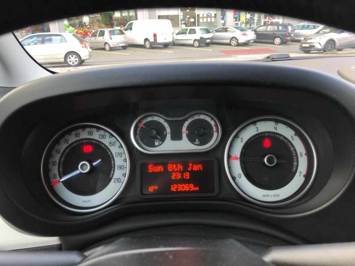 fiat-500l-2014-diesel-1598cc