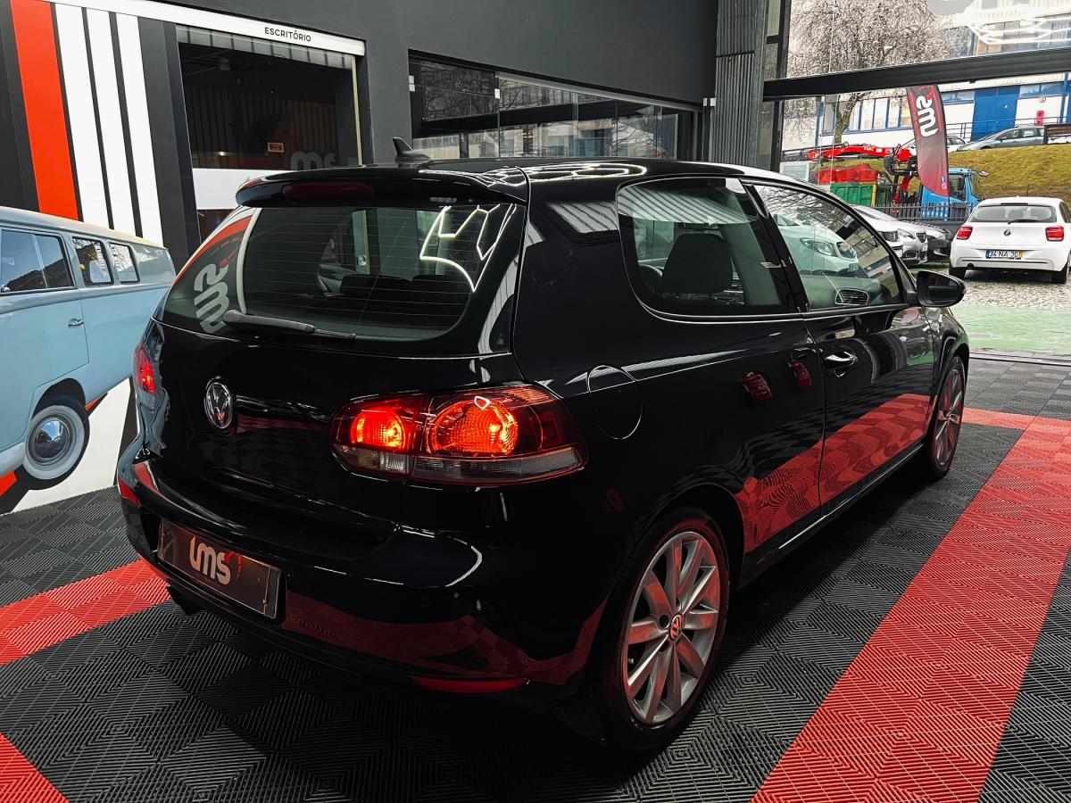 volkswagen-golf-2009-diesel-1968cc