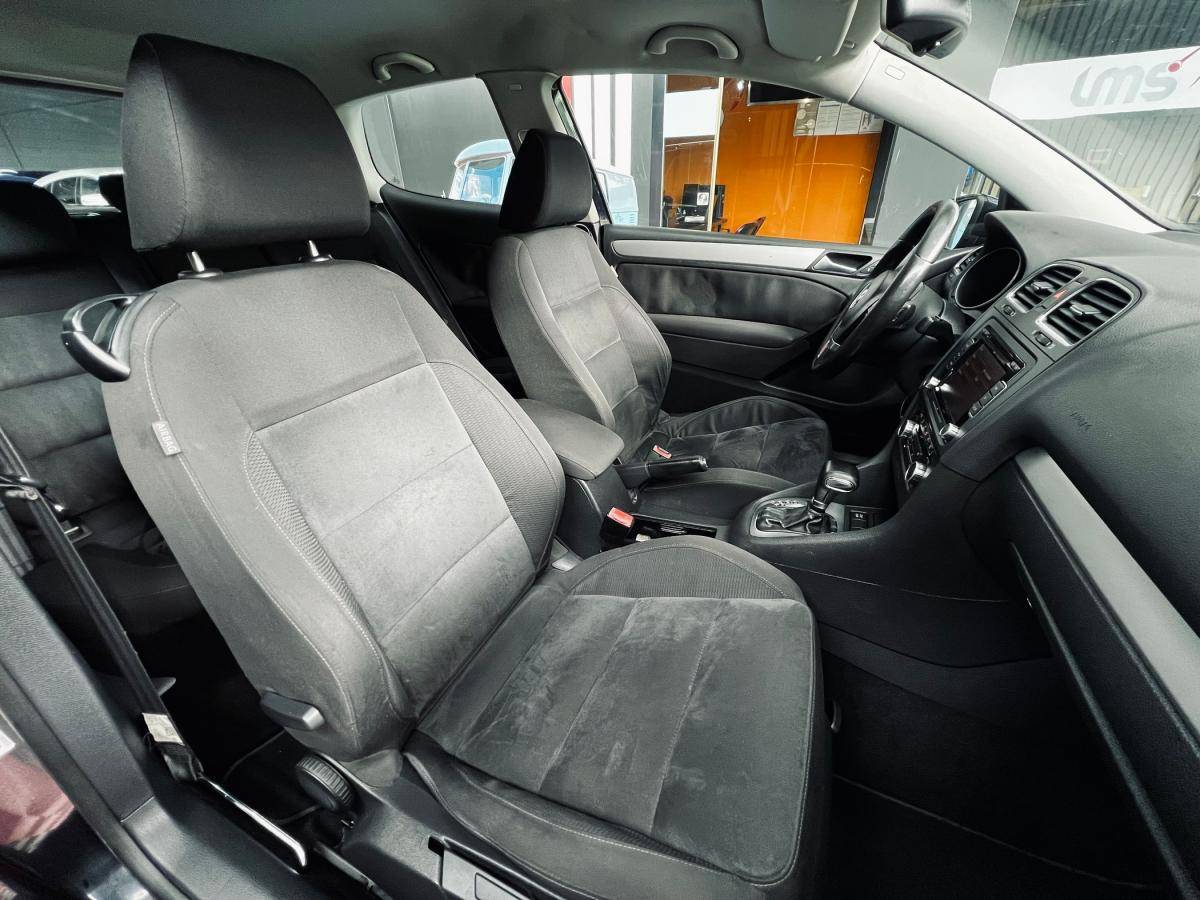 volkswagen-golf-2009-diesel-1968cc
