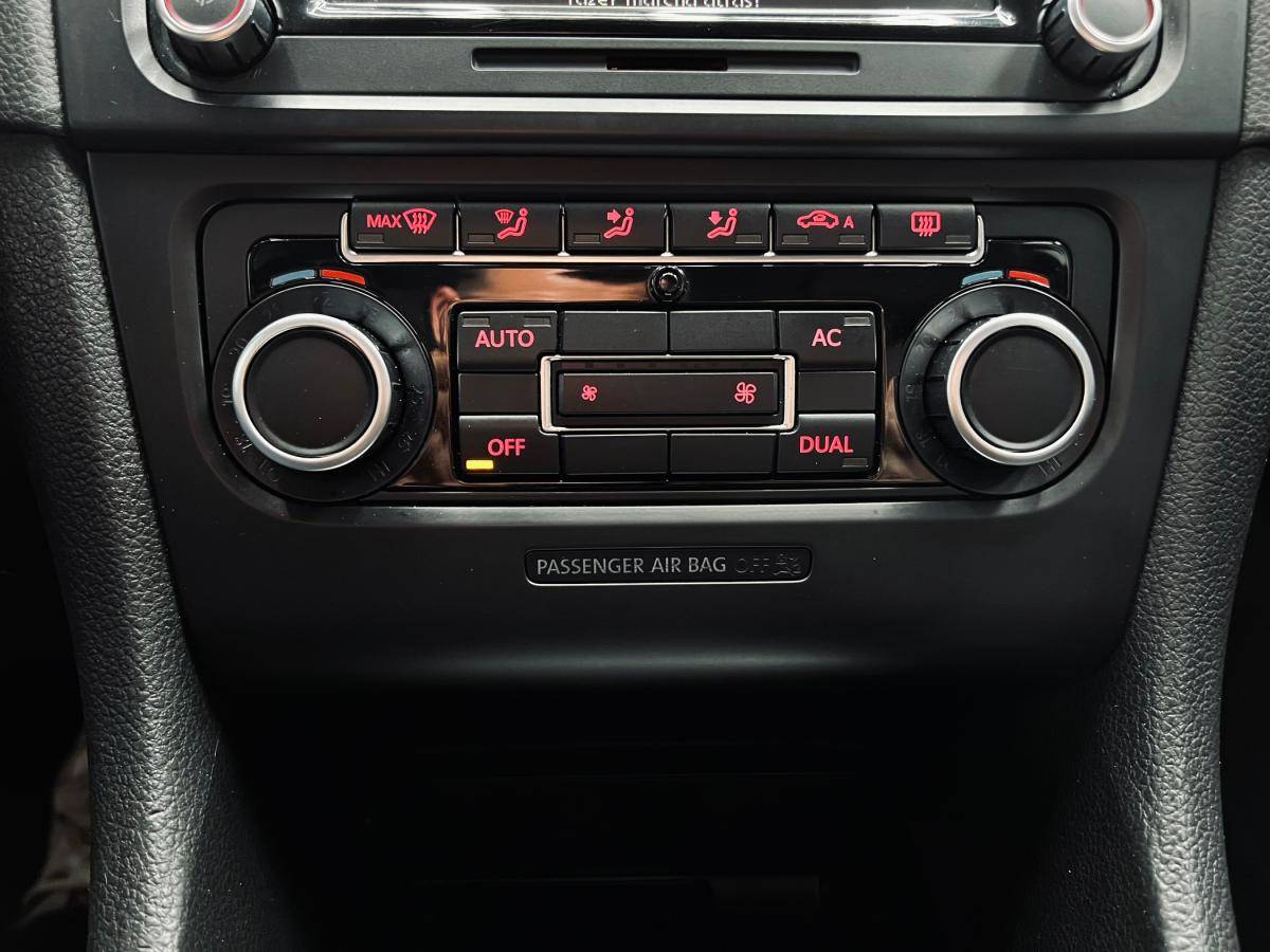 volkswagen-golf-2009-diesel-1968cc