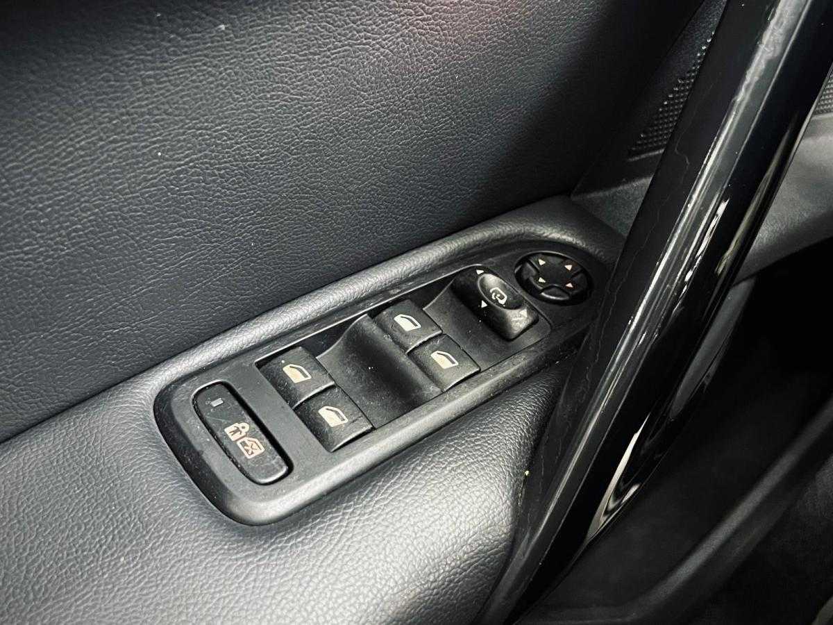 peugeot-508-2012-diesel-1560cc