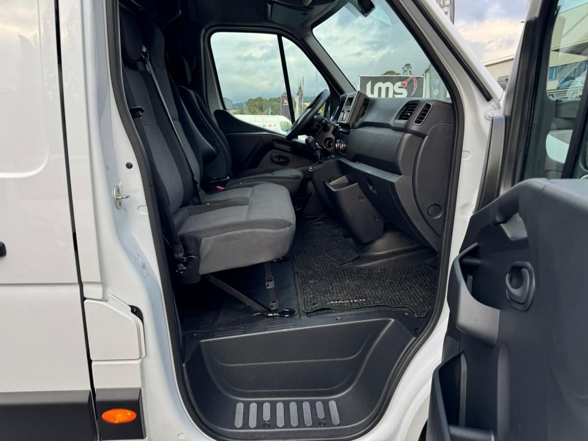 renault-master-2021-diesel-2299cc