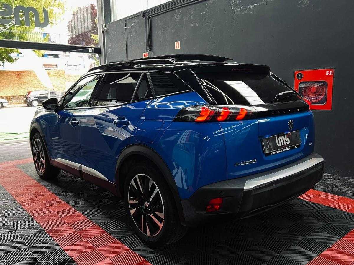 peugeot-2008-2020-eletrico-500cc