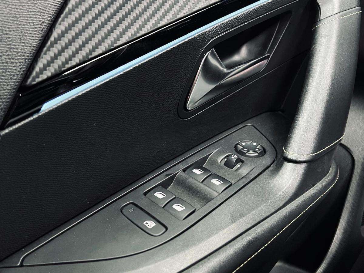 peugeot-2008-2020-eletrico-500cc