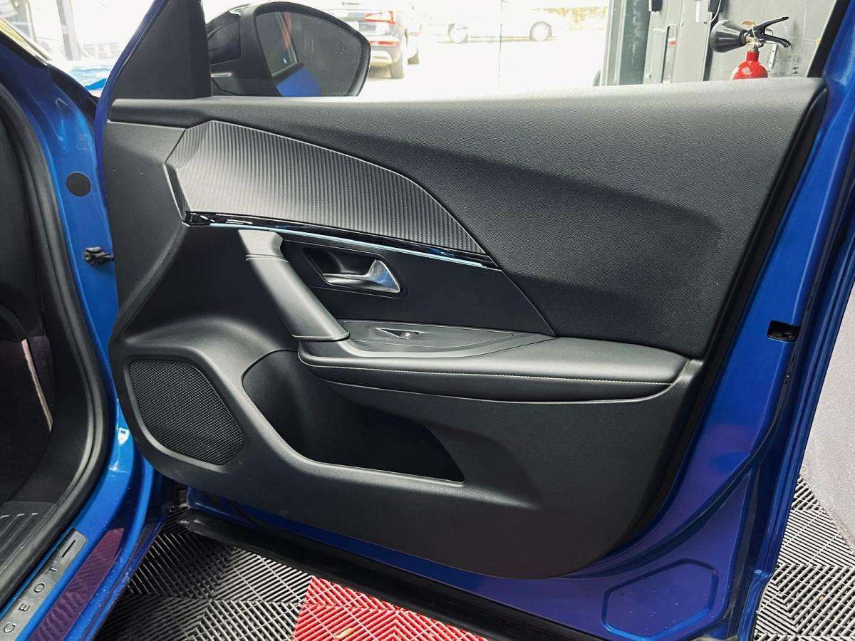 peugeot-2008-2020-eletrico-500cc