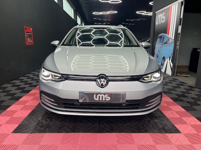 volkswagen-golf-variant-2023-diesel-1968cc