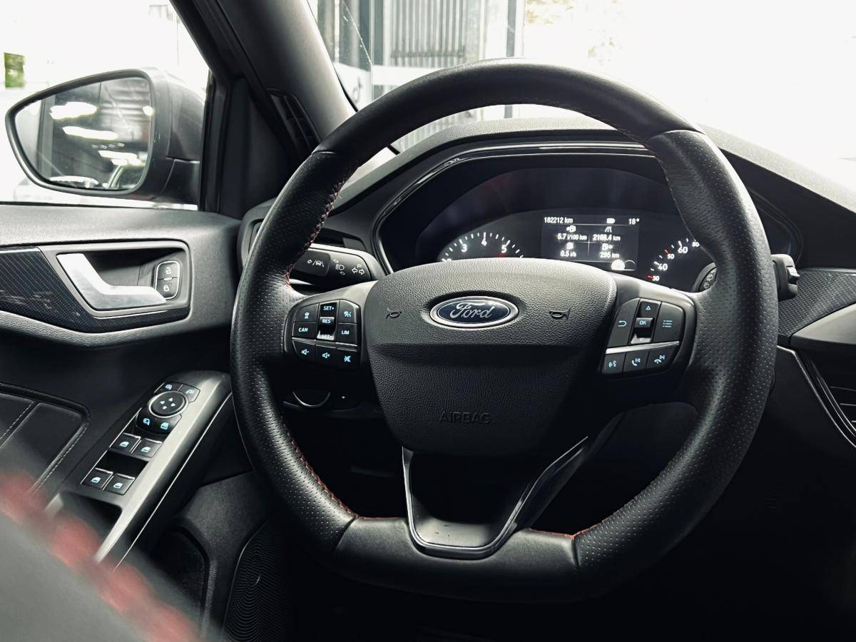 ford-focus-2019-gasolina-998cc