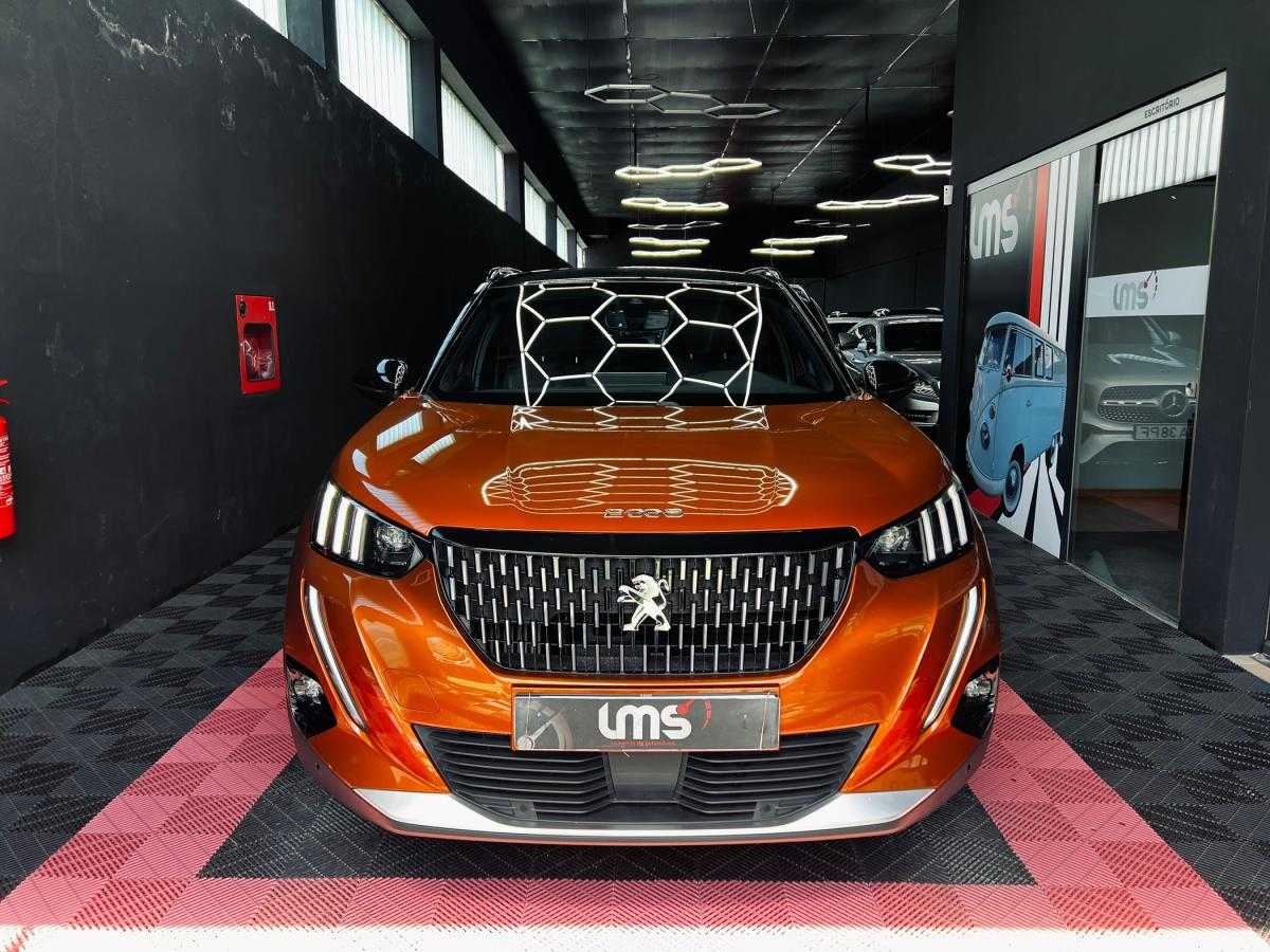 peugeot-2008-2020-gasolina-1199cc
