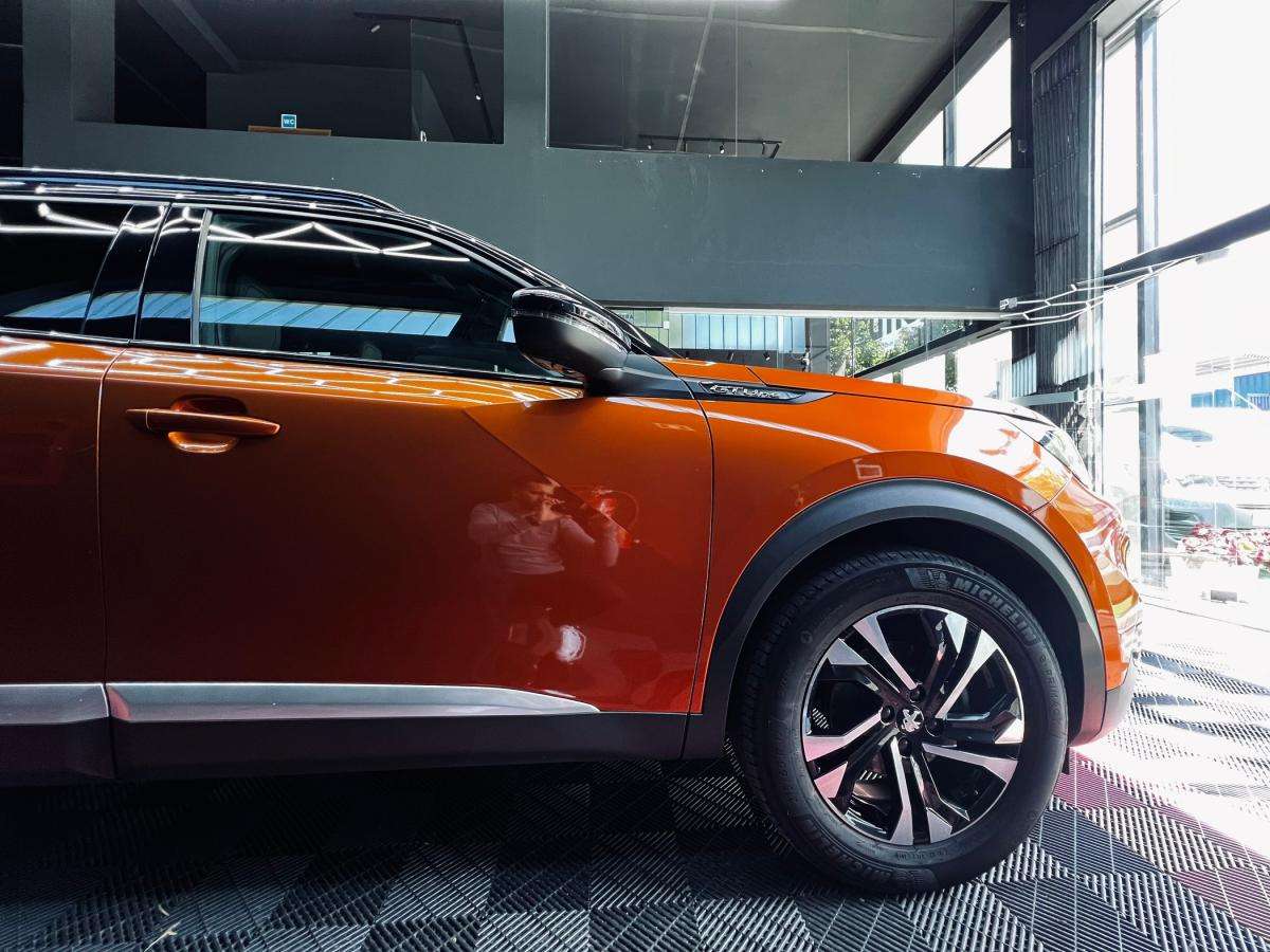 peugeot-2008-2020-gasolina-1199cc