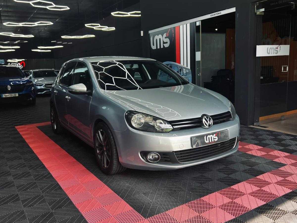 volkswagen-golf-2010-diesel-1598cc