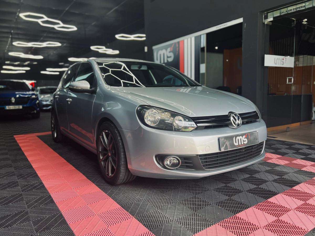volkswagen-golf-2010-diesel-1598cc