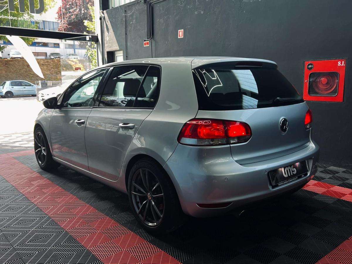 volkswagen-golf-2010-diesel-1598cc