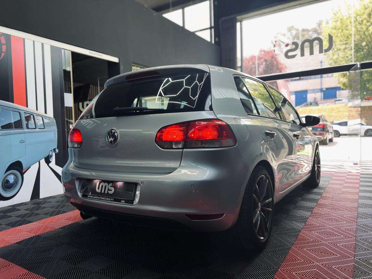 volkswagen-golf-2010-diesel-1598cc