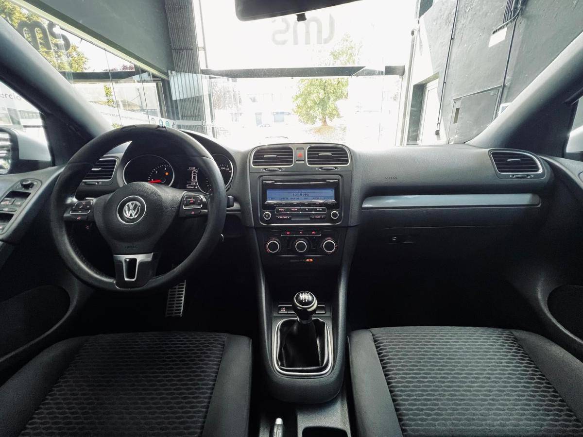 volkswagen-golf-2010-diesel-1598cc