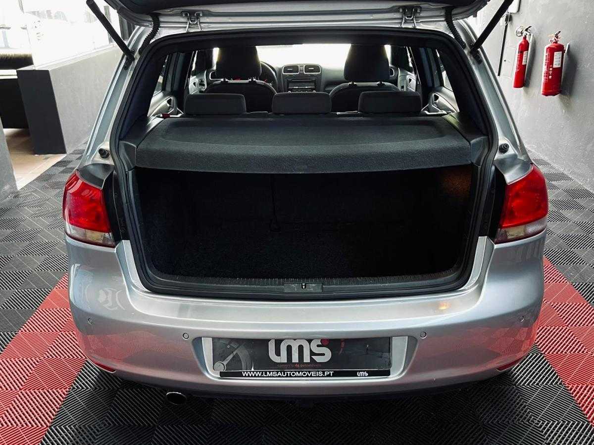 volkswagen-golf-2010-diesel-1598cc