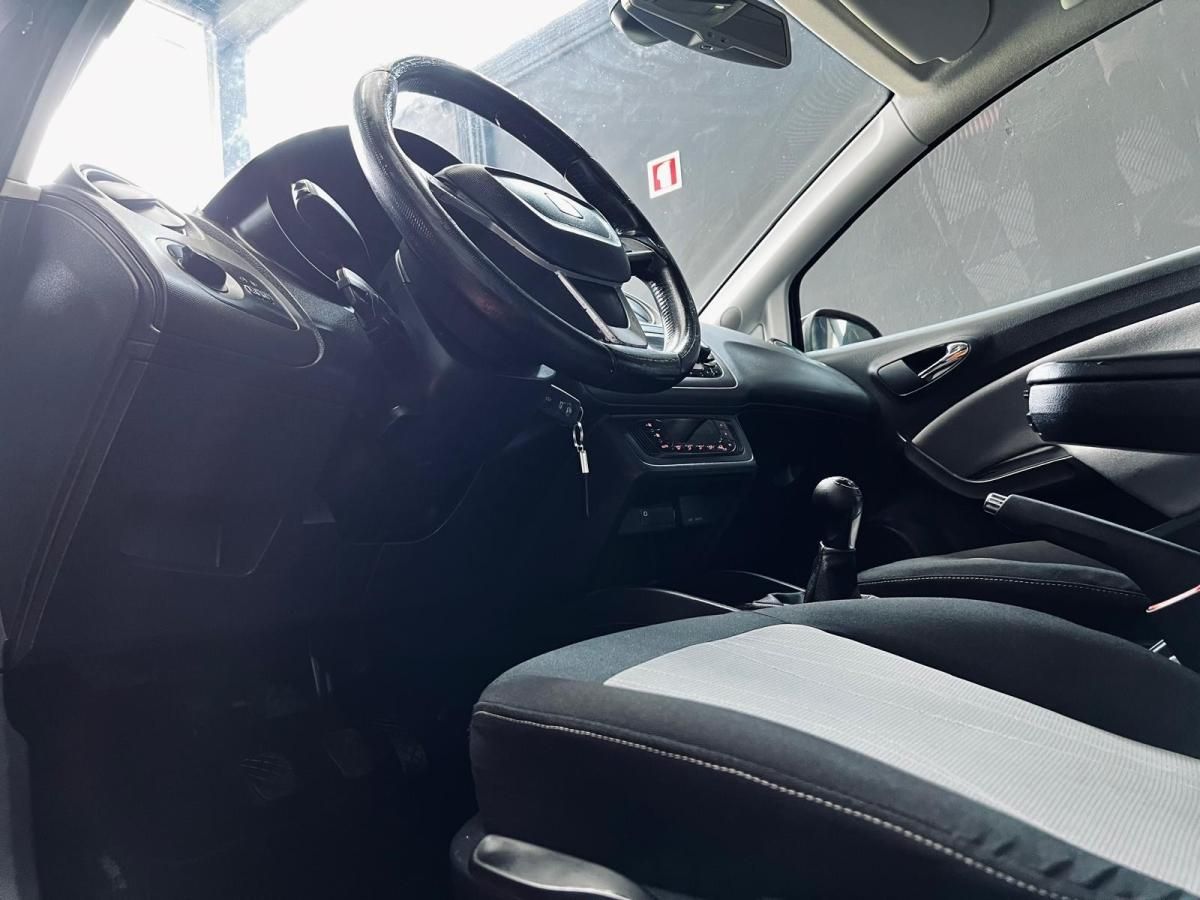 seat-ibiza-2012-diesel-1199cc