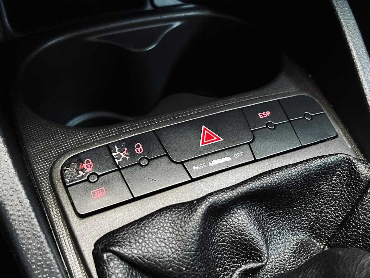 seat-ibiza-2012-diesel-1199cc