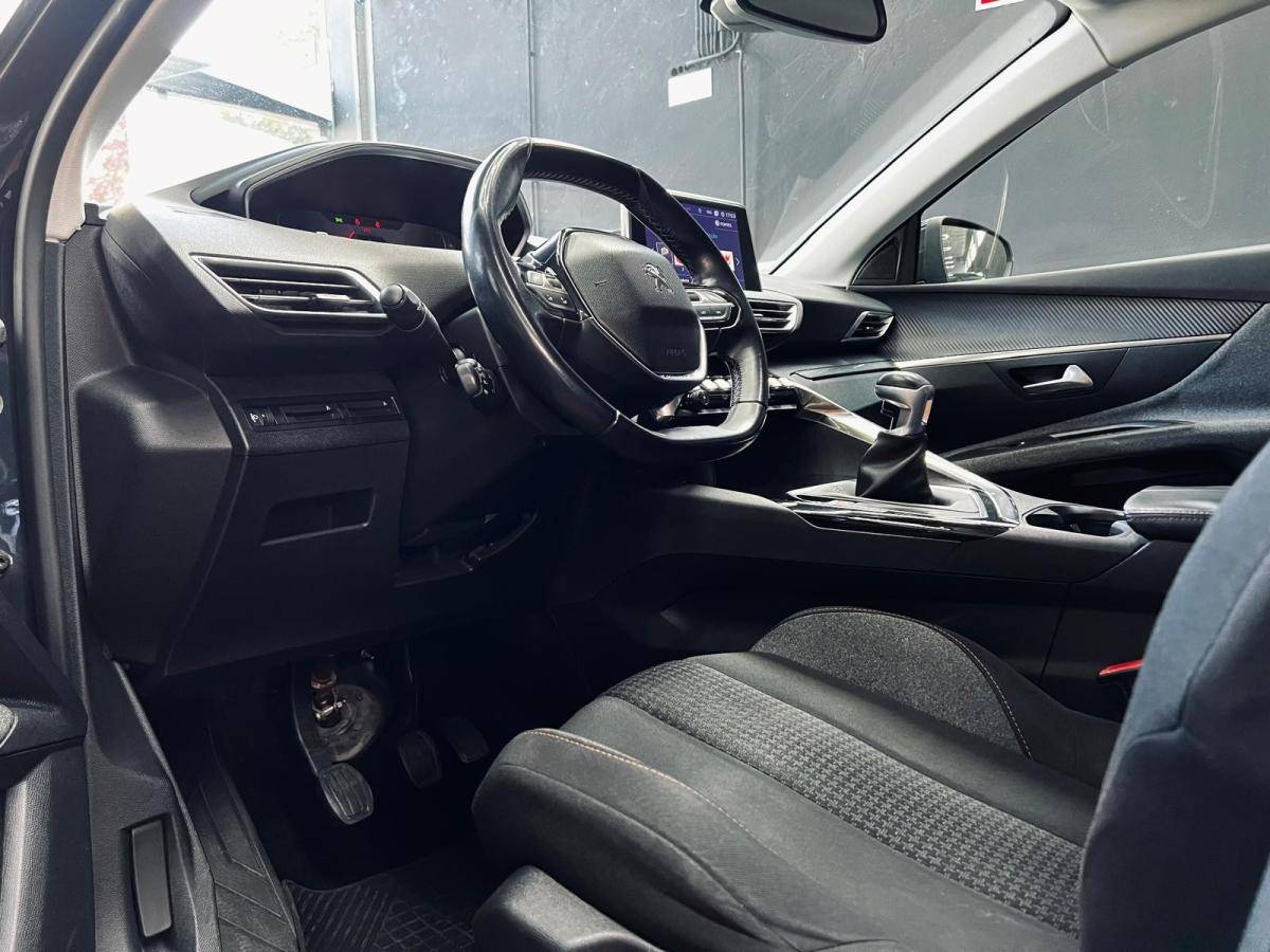 peugeot-3008-2017-diesel-1560cc