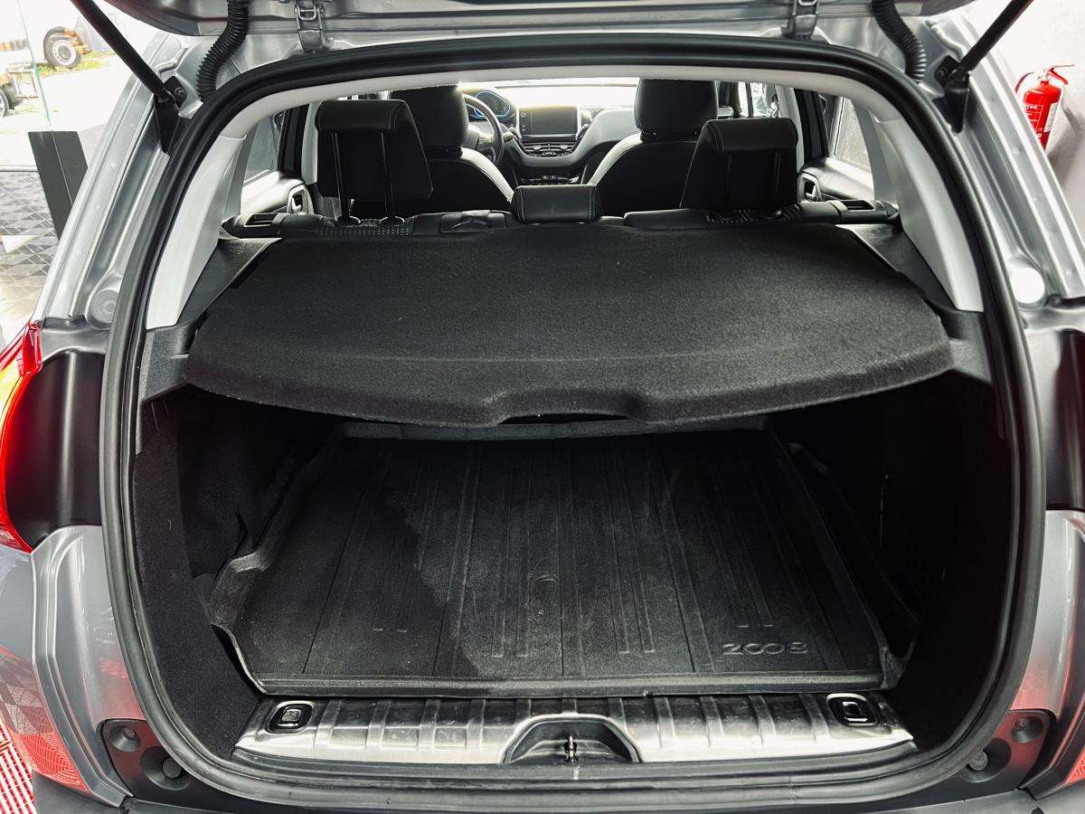 peugeot-2008-2018-gasolina-1199cc