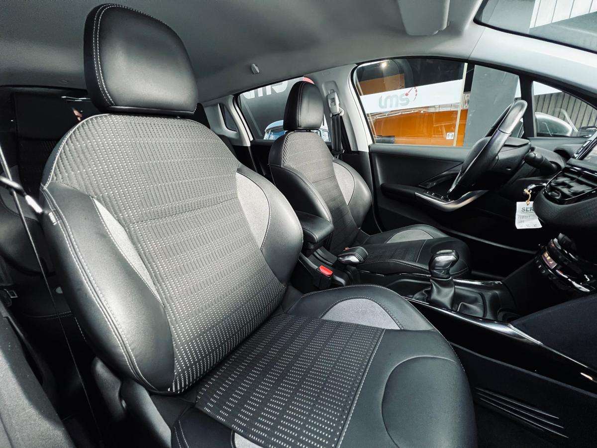 peugeot-2008-2018-gasolina-1199cc
