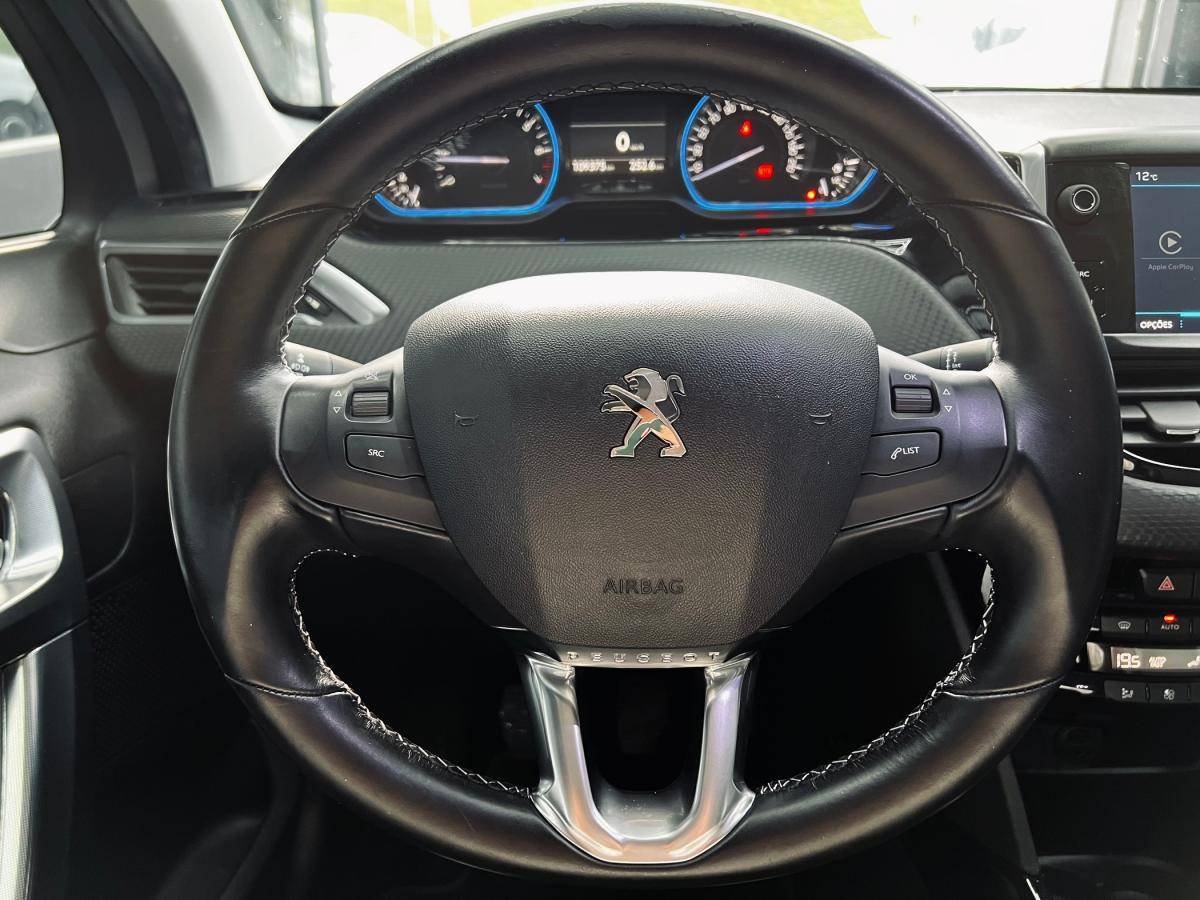 peugeot-2008-2018-gasolina-1199cc