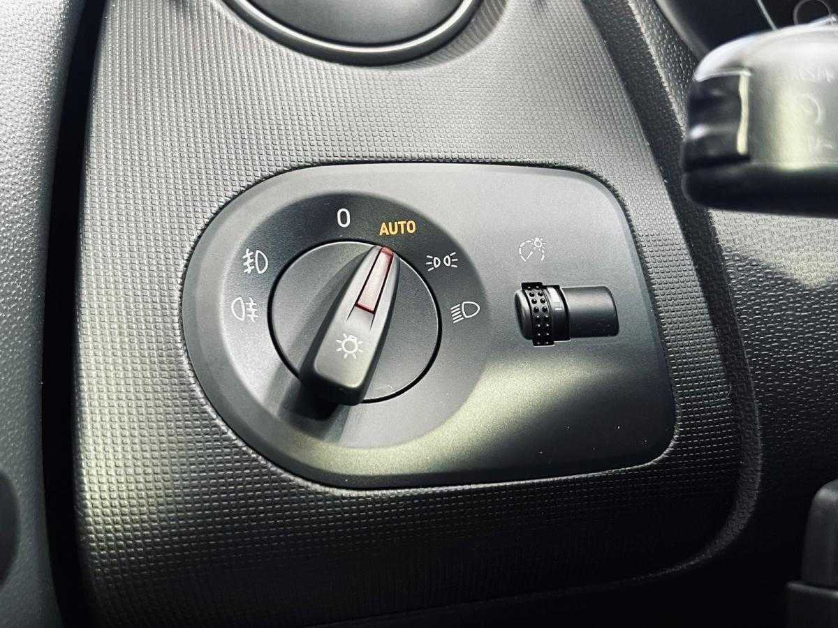 seat-ibiza-2015-diesel-1598cc