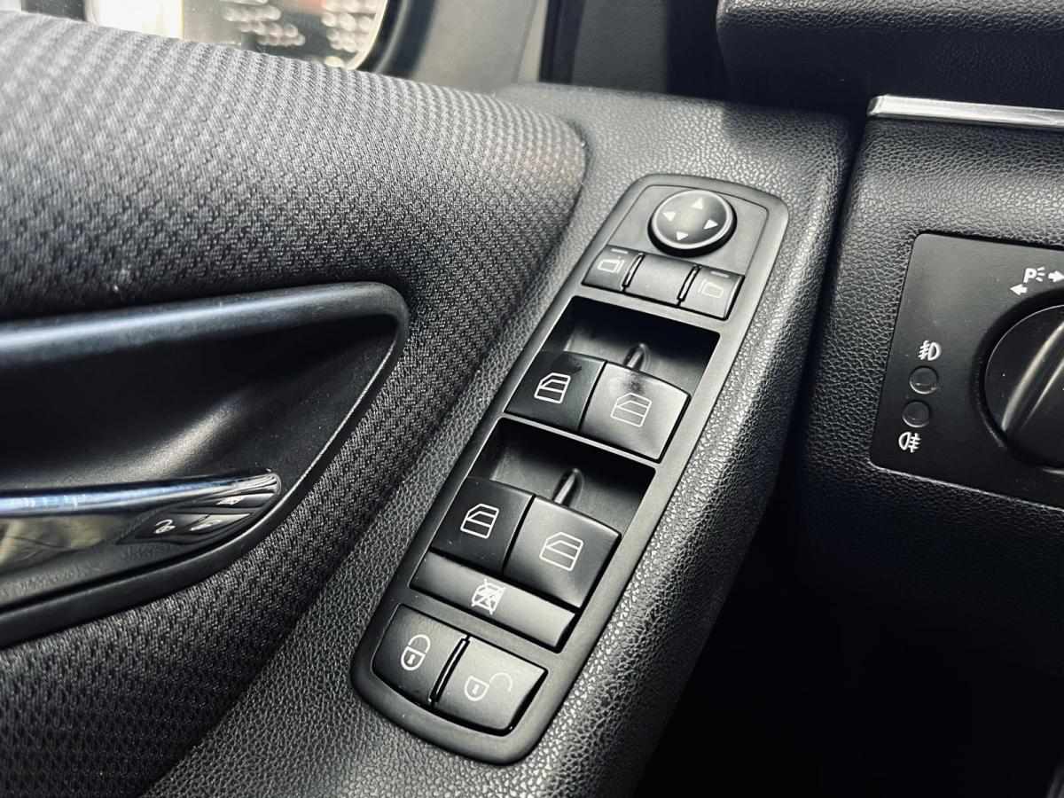 mercedes-benz-classe-b-2010-gasolina-1498cc