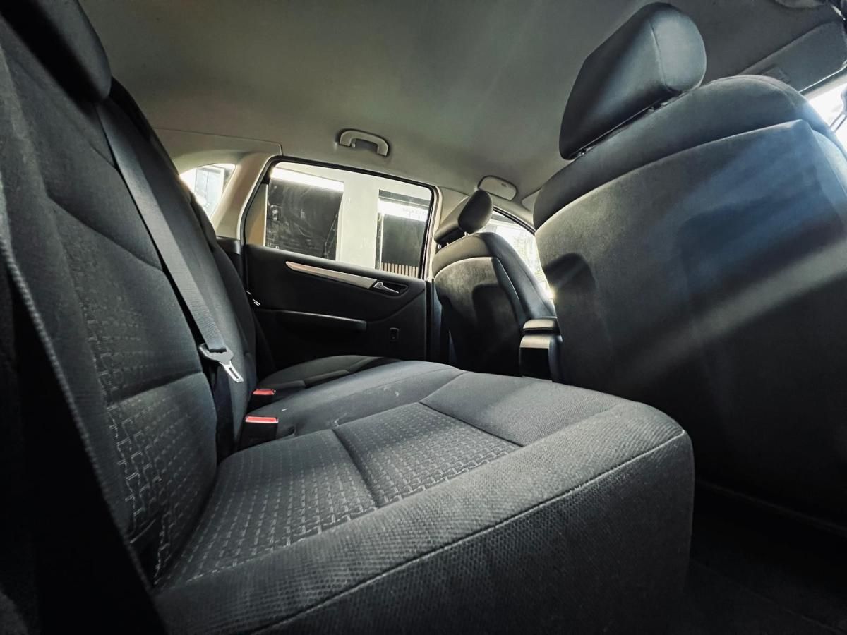 mercedes-benz-classe-b-2010-gasolina-1498cc