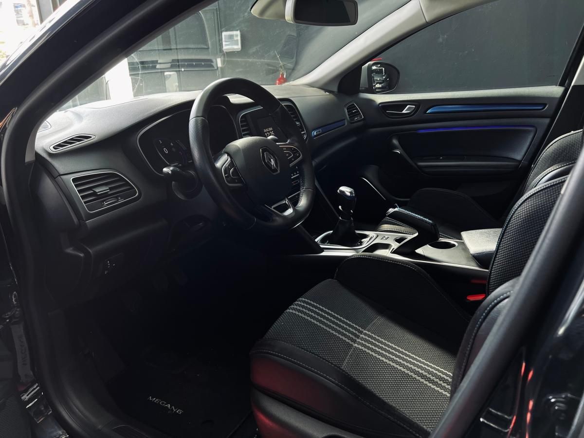 renault-megane-2018-diesel-1461cc