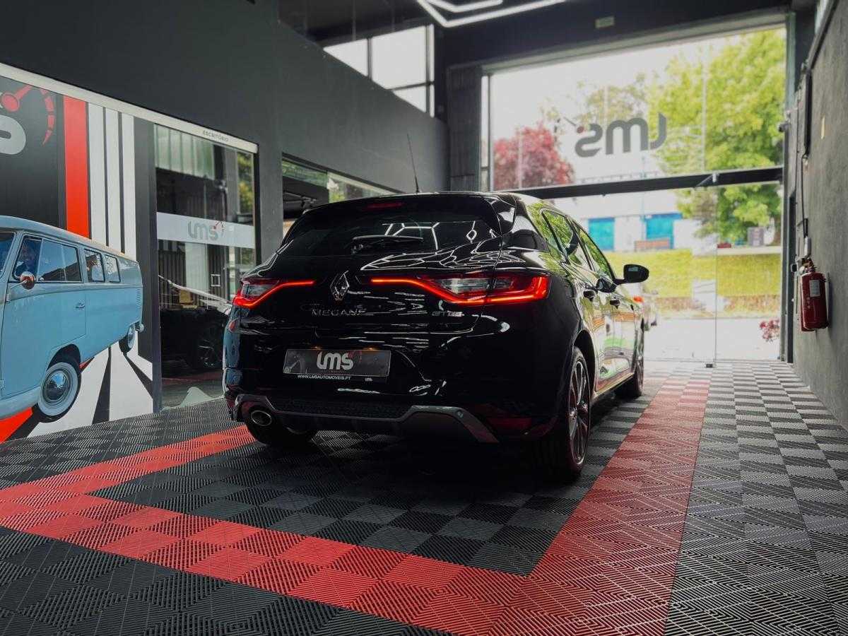 renault-megane-2018-diesel-1461cc