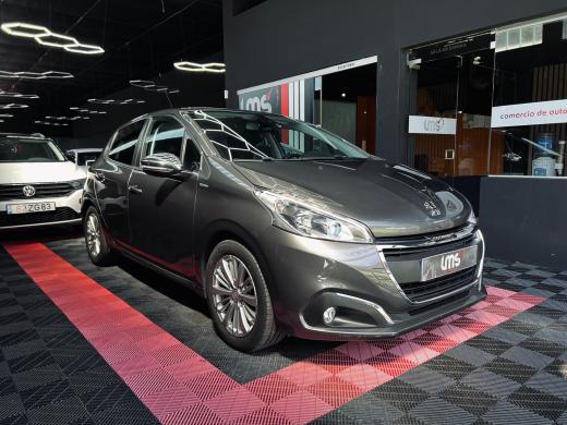 peugeot-208-2018-gasolina-1199cc