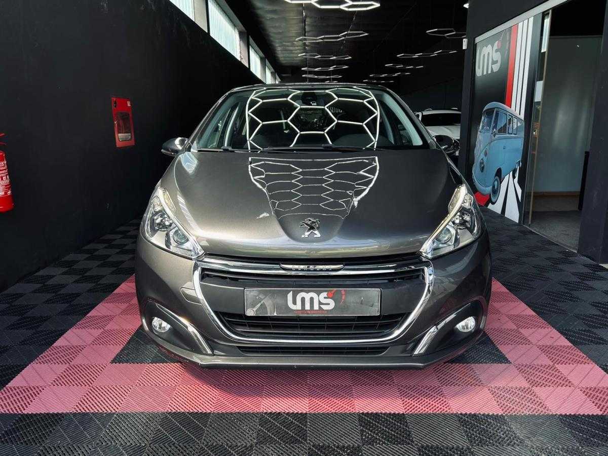 peugeot-208-2018-gasolina-1199cc
