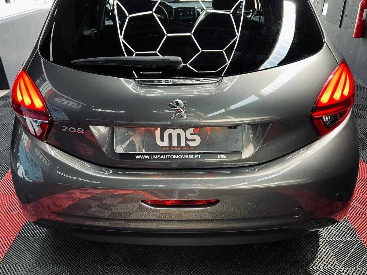 peugeot-208-2018-gasolina-1199cc