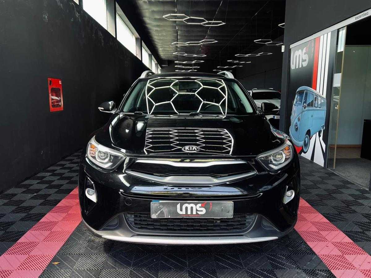 kia-stonic-2019-diesel-1598cc