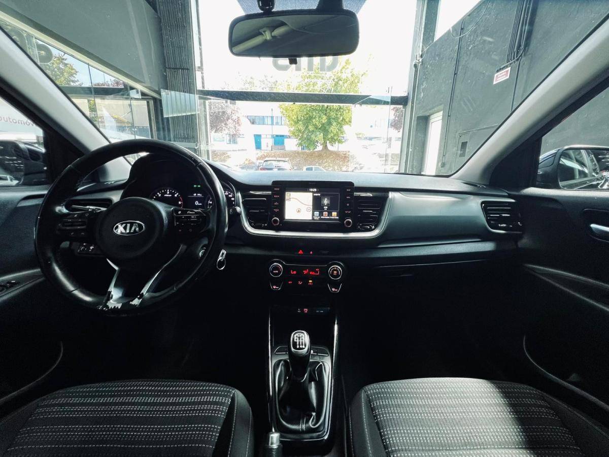 kia-stonic-2019-diesel-1598cc