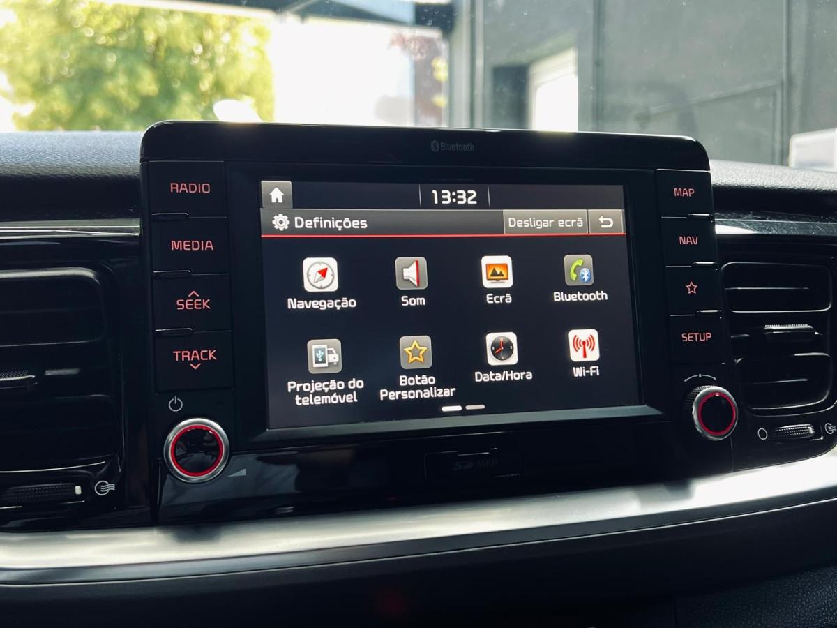 kia-stonic-2019-diesel-1598cc