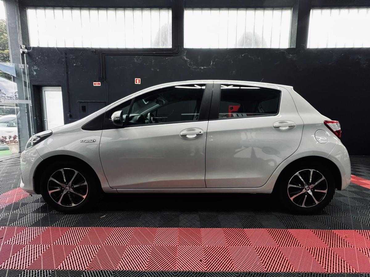 toyota-yaris-2018-hibrido-a-gasolina-1497cc