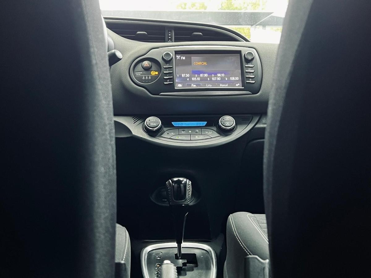 toyota-yaris-2018-hibrido-a-gasolina-1497cc