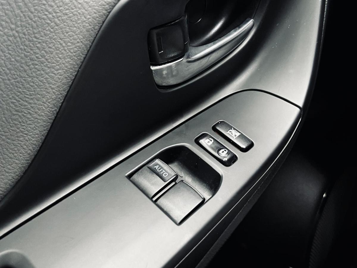 toyota-yaris-2018-hibrido-a-gasolina-1497cc
